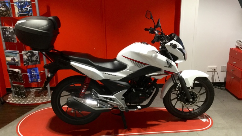 Honda CB125F
